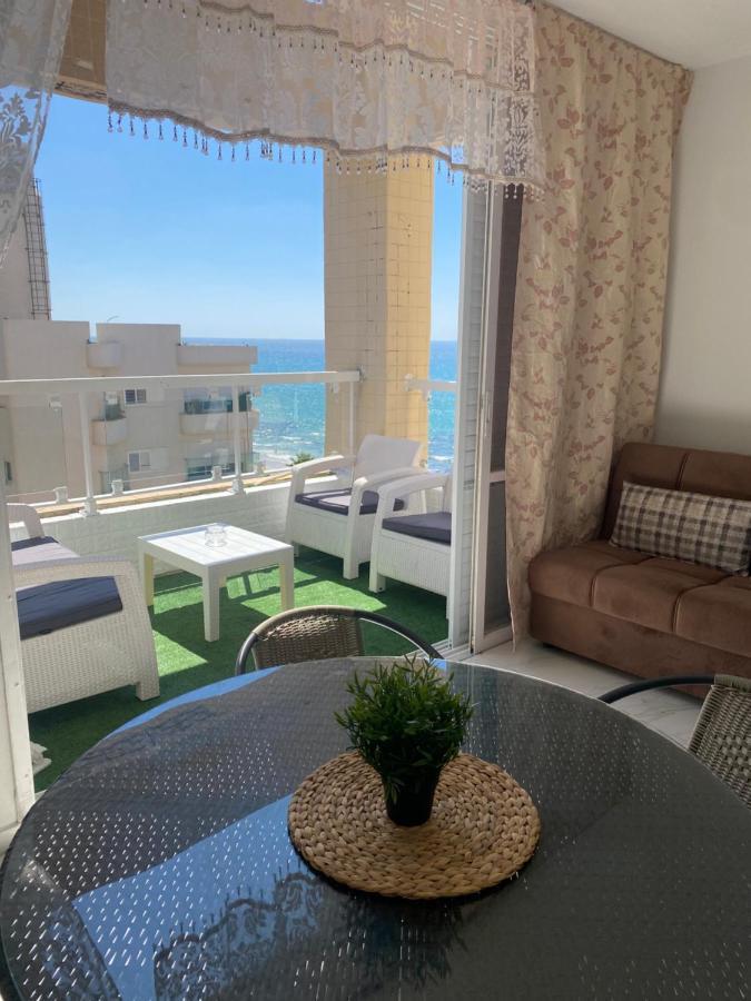 Apartment Oskar Beach Бат Ям Екстериор снимка