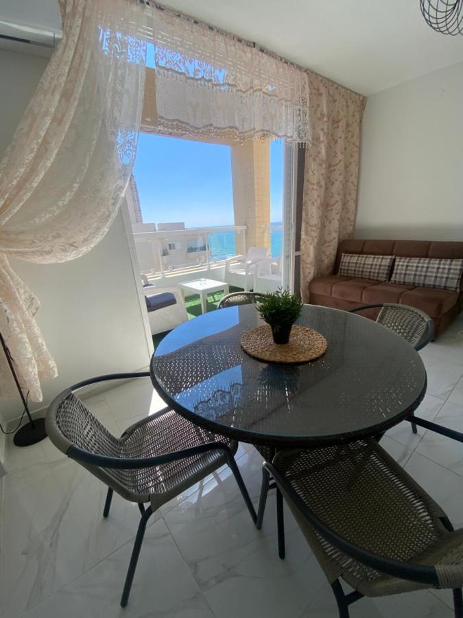 Apartment Oskar Beach Бат Ям Екстериор снимка